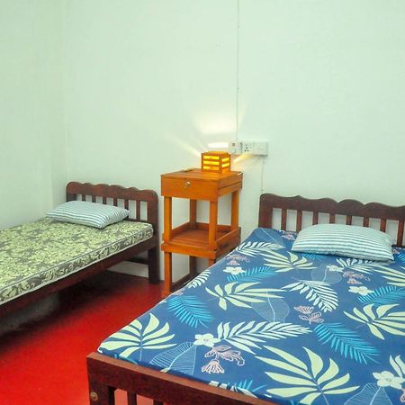 Airport Tourist Resort Katunayaka Bagian luar foto