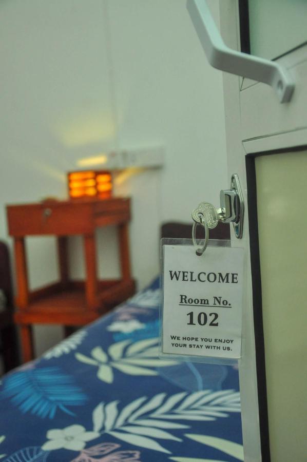 Airport Tourist Resort Katunayaka Bagian luar foto