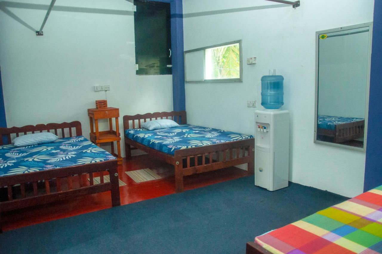 Airport Tourist Resort Katunayaka Bagian luar foto